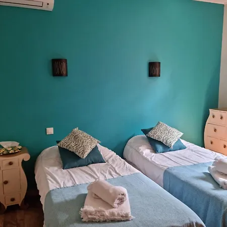 Дом отдыха Aux Couleurs De La Terre D'oc Villepinte (Aude)